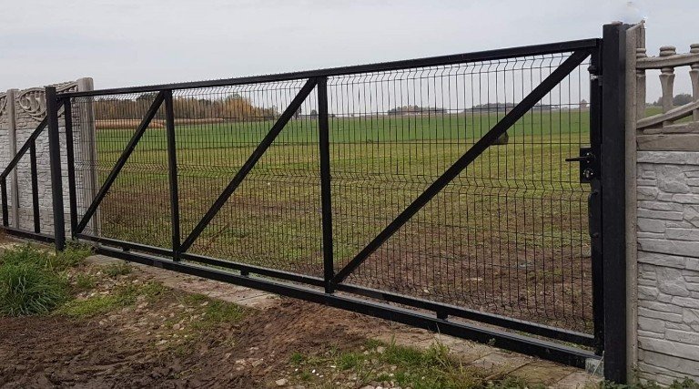 Ogrodzenia i bramy przesuwne na wymiar
